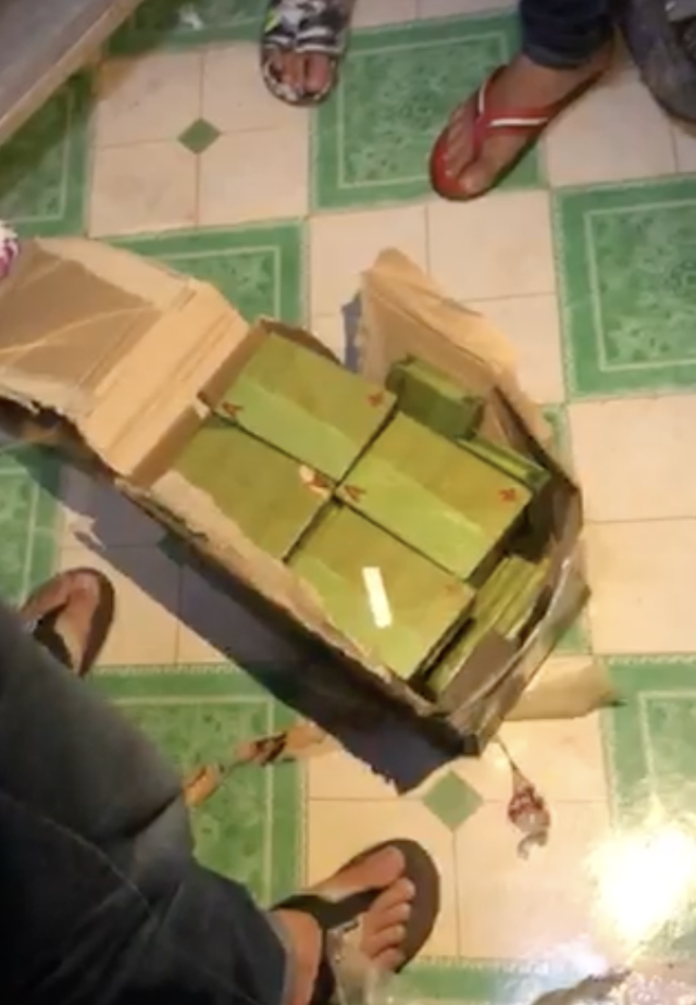 Đánh sập 2 đường dây ma tuý cực “khủng” ở Sài Gòn, thu 218 bánh heroin - 3 Đánh sập 2 đường dây ma tuý cực “khủng” ở Sài Gòn, thu 218 bánh heroin - 3
