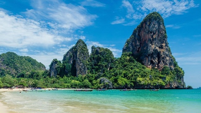 25 bãi biển đẹp siêu tưởng, phải đến tận nơi mới tin là có thật - 4 25 bãi biển đẹp siêu tưởng, phải đến tận nơi mới tin là có thật - 4
