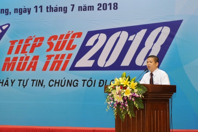 Hơn 925.000 sĩ tử được tiếp sức mùa thi năm 2018 - 3 Đại diện Tập đoàn Thiên Long phát biểu tại Hội nghị Tổng kết Tiếp sức mùa thi 2018.