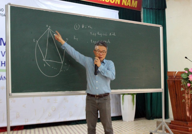 GS Ngô Bảo Châu: “Học Toán không chỉ để thi đạt điểm cao, mà là niềm vui khám phá sáng tạo” - 3 GS Ngô Bảo Châu trực tiếp giảng dạy 138 học sinh chuyên Toán