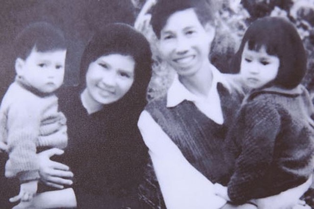 Ly kỳ chuyện diva Thanh Lam bị đánh tráo ngay khi vừa lọt lòng mẹ - 1
Diva Thanh Lam thời bé (em bé ngoài cùng, bên phải)