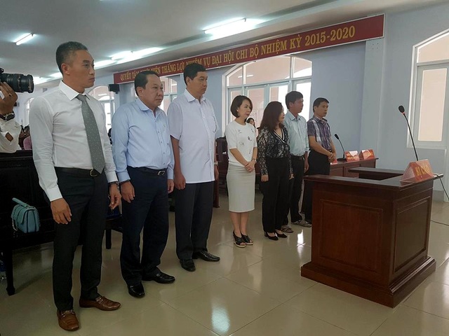 Vụ xét xử nguyên lãnh đạo UNND TP. Vũng Tàu: Nhóm cựu quan chức đồng loạt kêu oan - 2 Tất cả các bị cáo đều kêu oan và không sai phạm như cáo trạng quy kết.