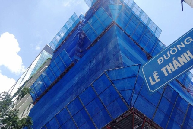 Công ty của đại gia Dương Thị Bạch Diệp "đội sổ" nợ thuế - 1 Nhiều doanh nghiệp kinh doanh bất động sản tại TPHCM bị “bêu tên” vì nợ thuế. Trong đó có Công ty TNHH Bất động sản Diệp Bạch Dương do bà Dương Thị Bạch Diệp làm chủ.