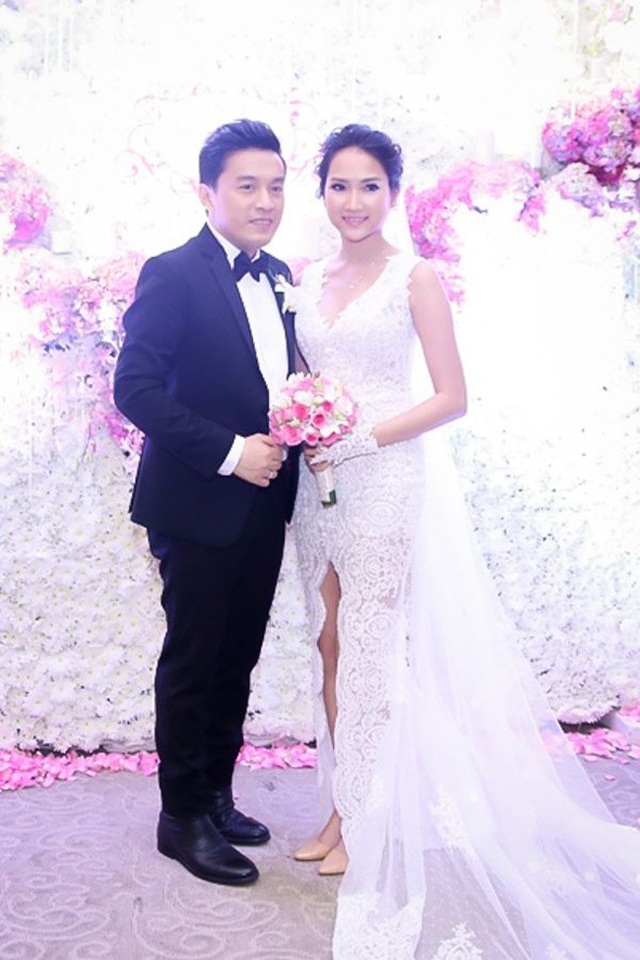 Những cặp hôn nhân lệch tuổi gây "gió bão" thị phi trong showbiz - 16 Những cặp hôn nhân lệch tuổi gây "gió bão" thị phi trong showbiz - 16