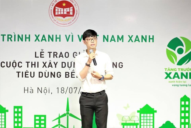 “Hành trình xanh vì Việt Nam xanh” trao giải cho những ý tưởng tiêu dùng bền vững xuất sắc - 2 “Hành trình xanh vì Việt Nam xanh” trao giải cho những ý tưởng tiêu dùng bền vững xuất sắc - 2