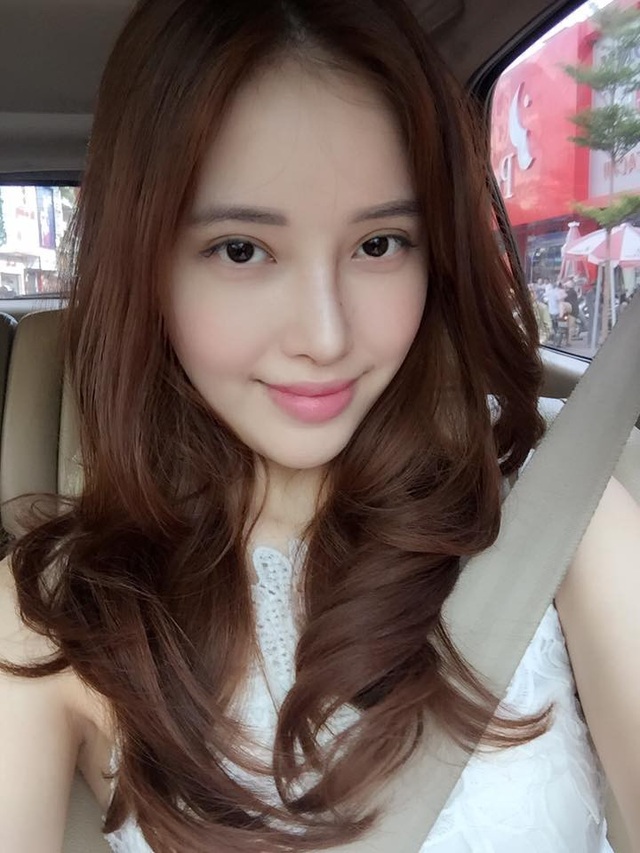 Nhan sắc nóng bỏng, cuộc sống “vạn người mơ” của em gái Mai Phương Thuý - 13 Nhan sắc nóng bỏng, cuộc sống “vạn người mơ” của em gái Mai Phương Thuý - 13