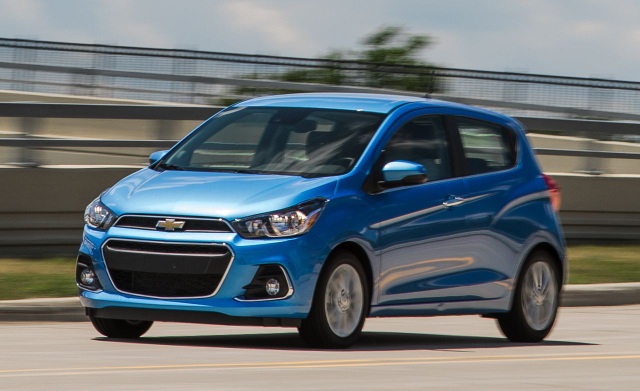 Ô tô nhỏ 300 triệu đồng: Đổ bộ cả loạt, giải cơn khát xế hộp dân Việt - 3
Chevrolet Spark