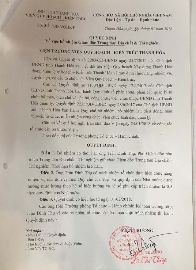 Thiếu nhiều tiêu chuẩn vẫn được bổ nhiệm lãnh đạo tại Thanh Hóa! - 2 Quyết định bổ nhiệm ông Thụ khi ông này chưa đủ các tiêu chuẩn theo quy định của UBND tỉnh Thanh Hóa.