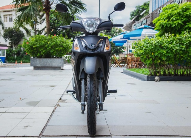 Làm sao để học sinh, sinh viên tham gia giao thông an toàn? - 5
Elegent 50cc mạnh mẽ cá tính dành cho các bạn nam