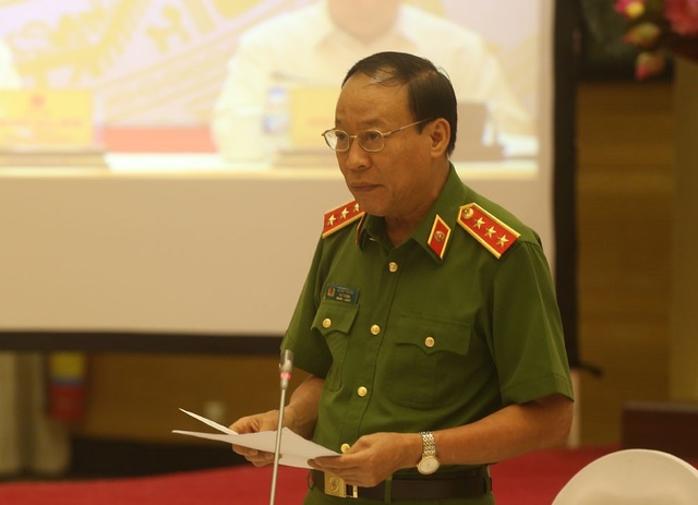 Thượng tướng Lê Quý Vương: Đánh bạc trên mạng diễn ra phức tạp, công khai - 2 Thứ trưởng Bộ Công an Lê Quý Vương báo cáo tình hình tội phạm tại hội nghị