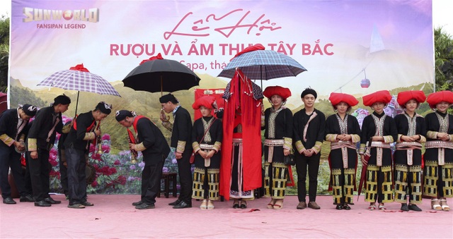 Người Tây Bắc cũng mê mệt Lễ hội ẩm thực ở Fansipan - 10 Người Tây Bắc cũng mê mệt Lễ hội ẩm thực ở Fansipan - 10