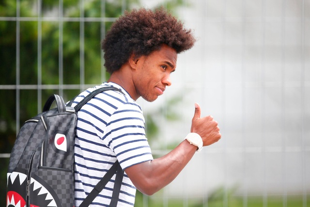 Chelsea đồng ý bán tiền vệ Willian cho MU - 1
Theo Tuttosport, MU đã đạt được thỏa thuận mua Willian
