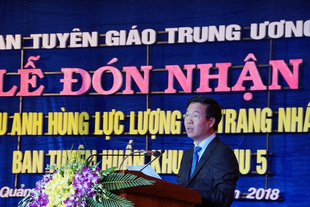 Ban Tuyên huấn Khu ủy Khu V đón nhận danh hiệu Anh hùng - 2 Trưởng Ban tuyên giáo Trung ương Võ Văn Thưởng phát biểu tại buổi lễ