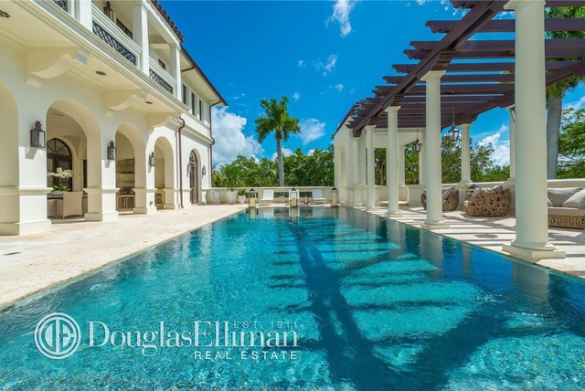 Ngỡ ngàng với tòa dinh thự mới tậu không khác gì resort 5 sao của ca sỹ Marc Anthony - 8 Ngỡ ngàng với tòa dinh thự mới tậu không khác gì resort 5 sao của ca sỹ Marc Anthony - 8