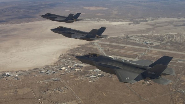 Nga tuyên bố nắm rõ kế hoạch quân sự của Mỹ, phương Tây - 1
Tiêm kích F-35 của Mỹ. Ảnh: REUTERS