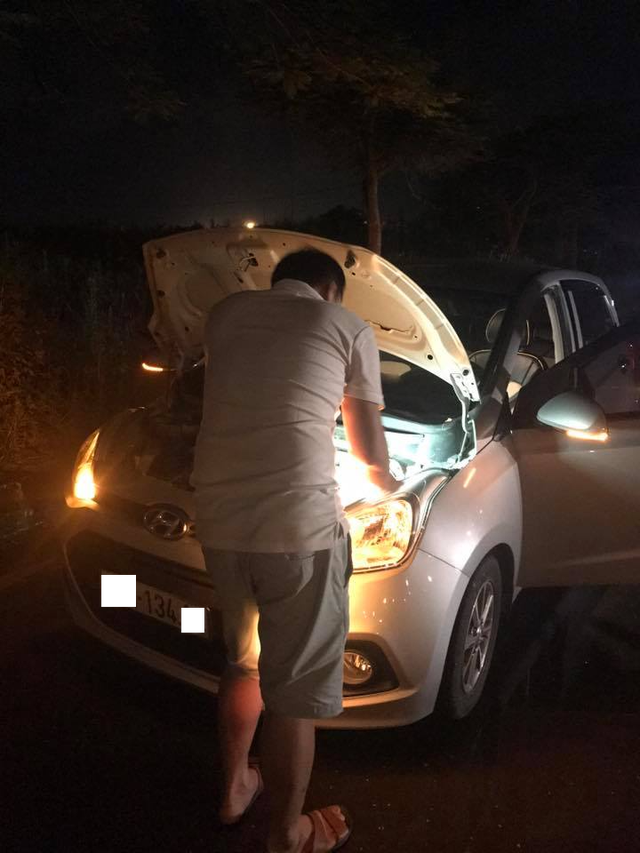 Mang Mercesdes mới đi cắm, dân độ khóc ròng chỉ được hơn trăm triệu - 1 Khách gọi đến lấy xe ngay trong đêm