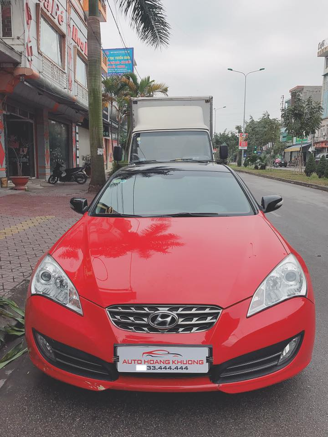 Mang Mercesdes mới đi cắm, dân độ khóc ròng chỉ được hơn trăm triệu - 4 Xe 2 cửa kiểu dáng thể thao của các dân chơi là dòng xe hay bị đem cầm cắm nhất