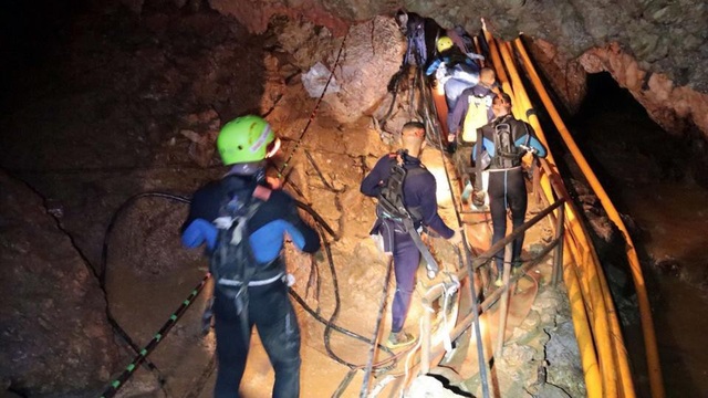 8 cầu thủ đội bóng Thái Lan được giải cứu, chiến dịch tạm dừng - 15
Chiến dịch giải cứu giai đoạn hai có thể sẽ phức tạp hơn. (Ảnh: Getty)