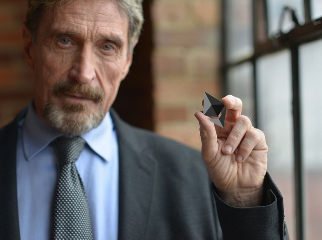 Chân dung cậu bé 15 tuổi "hack" ví Bitcoin được bảo mật ở cấp độ cao nhất thế giới - 2 John McAfee được biết đến như một “ông đồng” của làng tiền ảo, với những dự đoán chính xác tới 100% về các đồng tiền mã hóa sắp tăng trưởng.