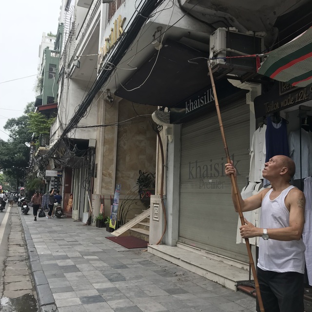 Cửa hàng Khaisilk chuẩn bị mở cửa bán lại tại Hà Nội? - 4 Cửa hàng Khaisilk chuẩn bị mở cửa bán lại tại Hà Nội? - 4
