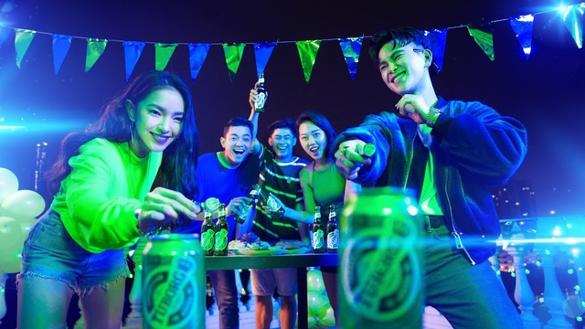 Xôn xao tiệc Bãi Biển ngay giữa lòng Hà Nội của Tuborg Republic of Fun - 1
Tham gia cộng đồng Tuborg Republic of Fun để tận hưởng niềm vui đúng điệu.