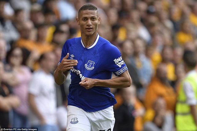 Đội hình tiêu biểu vòng 1 Premier League: Tân binh bùng nổ - 3
Richarlison lập cú đúp vào lưới Wolves