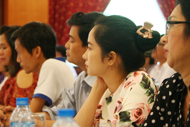 Tỉnh Thừa Thiên Huế công bố hàng loạt hỗ trợ cho doanh nghiệp - 3 Các doanh nghiệp chăm chú lắng nghe tại hội thảo với sự có mặt đông đủ của các Sở, Ban ngành trong tỉnh