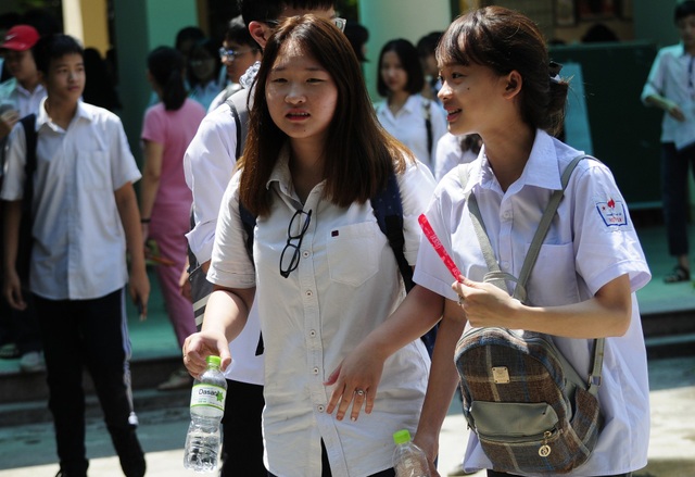 Hà Nội: Đề xuất 3 phương án tuyển sinh lớp 10 năm 2019 - 1 Hà Nội vừa đưa ra 3 phương án thi lớp 10 vào năm 2019 để xin ý kiến (Ảnh minh họa: Mỹ Hà).