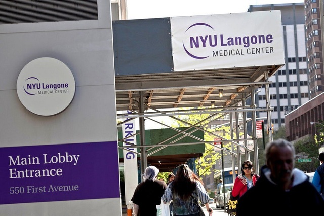 Đại học New York miễn toàn bộ học phí cho sinh viên Y khoa - 1
Từ năm học 2018-2019, Đại học New York (Mỹ) sẽ miễn toàn bộ học phí cho sinh viên Y khoa của trường.