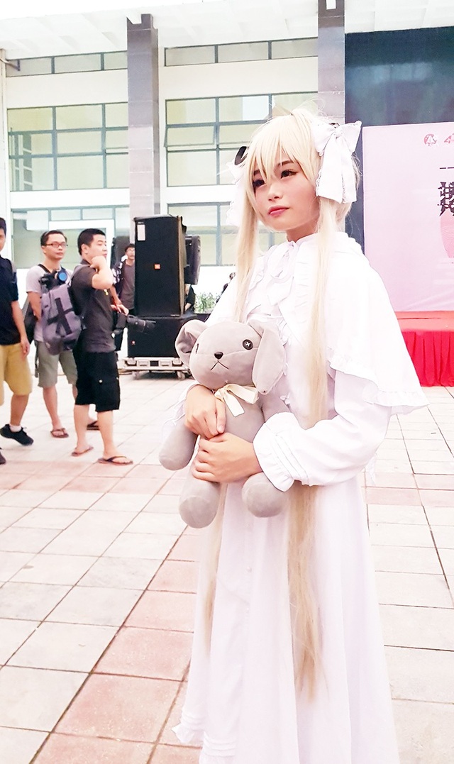 Cosplay Hà thành khoe khả năng chịu nóng đáng nể - 6 Cosplay Hà thành khoe khả năng chịu nóng đáng nể - 6