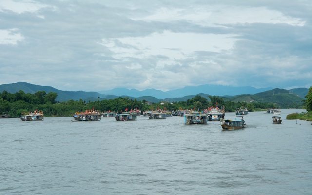 Và đi lên thượng nguồn