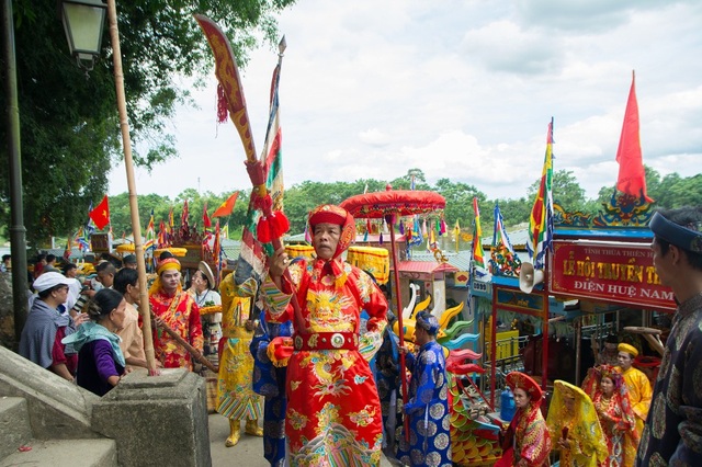 Tiến lên điện