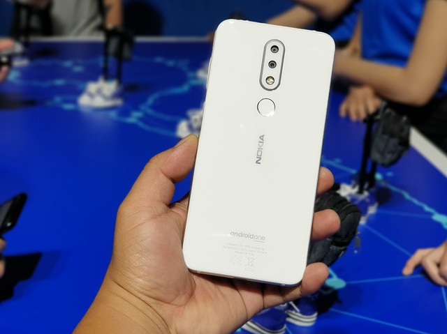 Nokia mang smartphone tai thỏ về Việt Nam, giá 6,59 triệu đồng - 2 Nokia mang smartphone tai thỏ về Việt Nam, giá 6,59 triệu đồng - 2