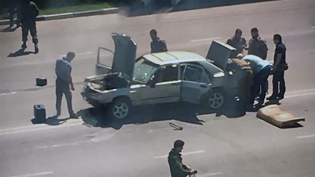 IS tấn công hàng loạt mục tiêu ở Chechnya thuộc Nga - 1
Một vụ tấn công ở Chechnya ngày 20/8. (Ảnh: AFP)