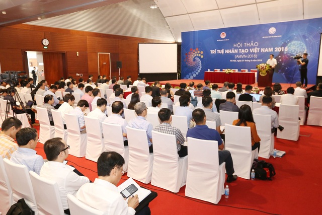 Hơn 100 nhà khoa học tham dự Hội nghị Diên Hồng về Trí tuệ nhân tạo - Ảnh 2. Hơn 100 nhà khoa học tham dự Hội nghị Diên Hồng về Trí tuệ nhân tạo - Ảnh 2.