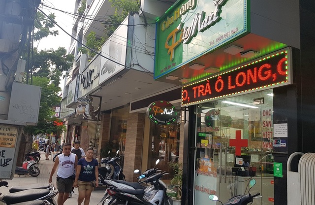 Hàng loạt cửa hàng công khai thanh toán qua Wechat Pay với khách Trung Quốc - 4 Hàng loạt cửa hàng công khai thanh toán qua Wechat Pay với khách Trung Quốc - 4