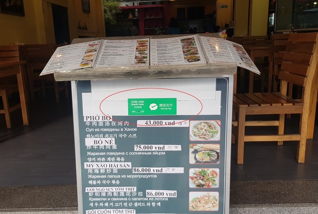 Hàng loạt cửa hàng công khai thanh toán qua Wechat Pay với khách Trung Quốc - 7 Hàng loạt cửa hàng công khai thanh toán qua Wechat Pay với khách Trung Quốc - 7