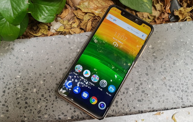 Thương hiệu Việt sắp tung smartphone "X" tai thỏ và camera kép - 1 Mẫu smartphone được cho là MobiiStar X