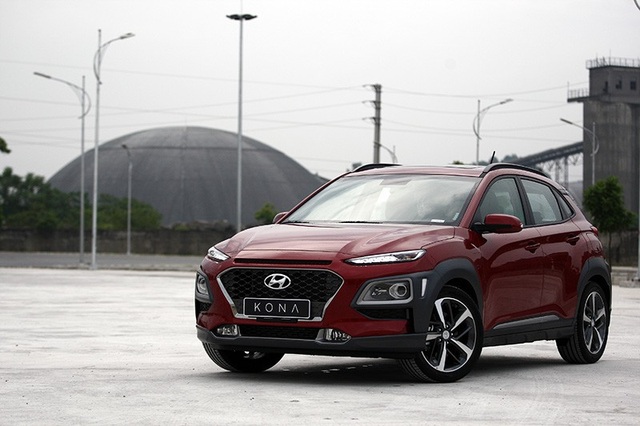 Hyundai Kona có mặt tại Việt Nam, giá từ 615 triệu đồng - 7 Hyundai Kona có mặt tại Việt Nam, giá từ 615 triệu đồng - 7