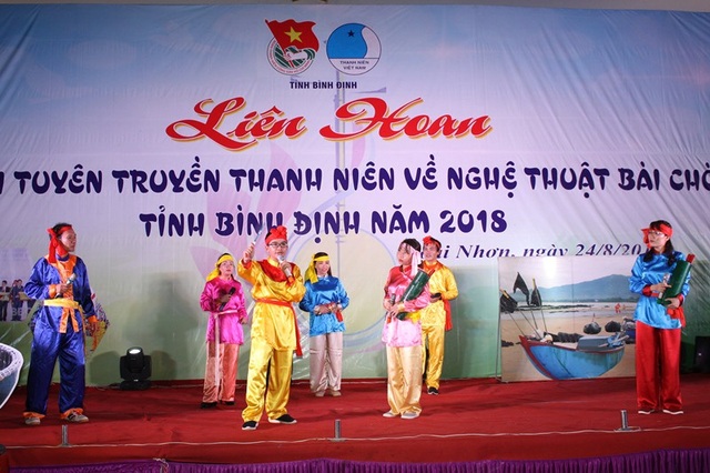 Khơi dậy tình yêu Bài Chòi trong thanh niên - 5 Khơi dậy tình yêu Bài Chòi trong thanh niên, thế hệ trẻ.