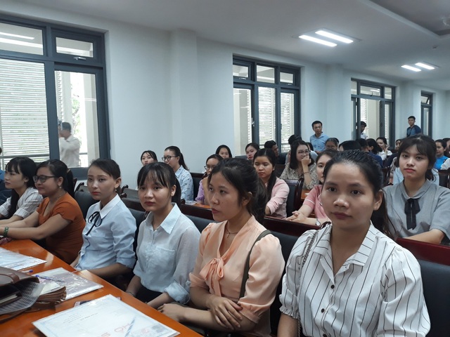 Đà Nẵng: Lần đầu giáo viên được tự chọn trường công tác - 2 Theo lãnh đạo ngành GD Đà Nẵng, việc để GV tự chọn trường công tác sẽ không có chỗ cho sự thân quen hay con cháu của bất kỳ ai tác động