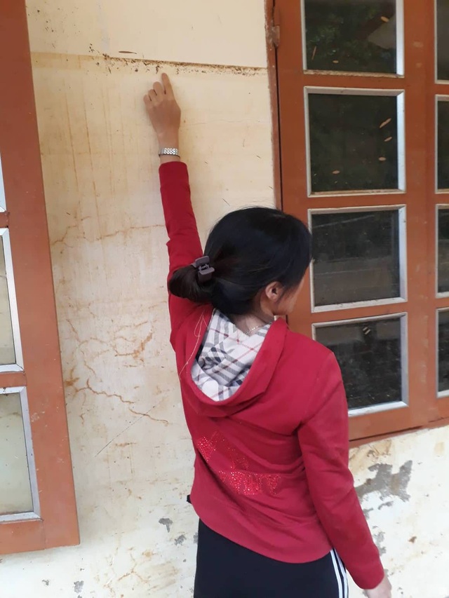Giáo viên và học sinh Nà Ớt lao đao trước cảnh lũ chồng lũ - 5
Đỉnh lũ ngày 28/8 cao hơn đầu người