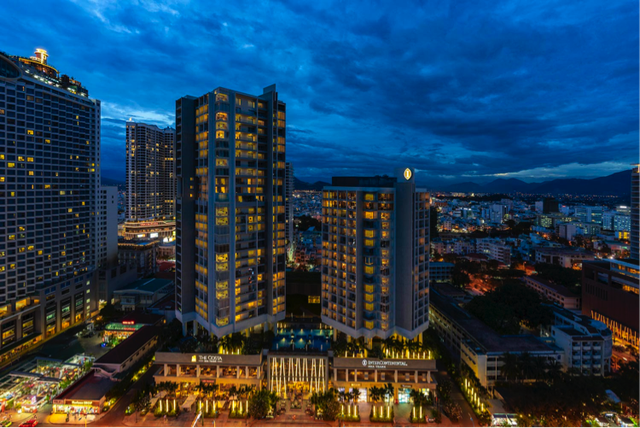Sân bay quốc tế Cam Ranh hoạt động, địa ốc Nha Trang hưởng lợi - 1 Sân bay quốc tế Cam Ranh kỳ vọng sẽ là “cú hích” cho thị trường Nha Trang.
