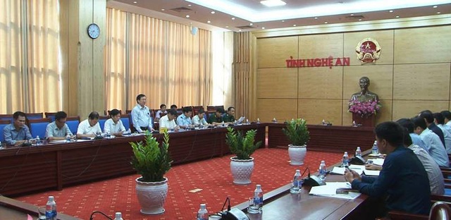 Nghệ An đề nghị Trung ương hỗ trợ hơn 600 tỷ đồng khắc phục hậu quả mưa bão - 1 Toàn cảnh buổi làm việc.