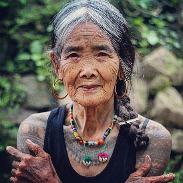 Những cụ ông cụ bà khiến bất kì ai cũng bất ngờ khi biết tuổi thật của họ - 4 Những cụ ông cụ bà khiến bất kì ai cũng bất ngờ khi biết tuổi thật của họ - 4