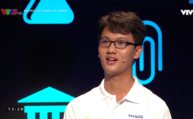 Nam sinh điển trai trường Phan Đình Phùng chiến thắng cuộc thi tuần Olympia - 1 Ngoại hình sáng sủa của nam sinh Hoàng Minh Đức. Cậu đến từ ngôi trường hot boy, hot girl Phan Đình Phùng (Hà Nội).