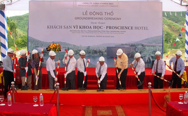 Khởi công khách sạn “Vì Khoa học” đầu tiên tại Quy Nhơn - 1 Chính thức khởi công dự án khách sạn Vì khoa học đầu tiên ở TP Quy Nhơn, tỉnh Bình Định.