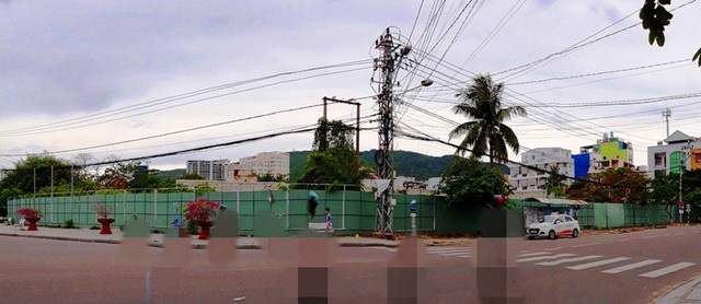 Bình Định: Nhiều dự án “khủng” trên “đất vàng” bị thu hồi - 1 Khu đất 01 Ngô Mây (TP Quy Nhơn) có vị trị đắc địa gần và hướng biển Quy Nhơn và năm ngay ngã 5 cửa ngõ thành phố.