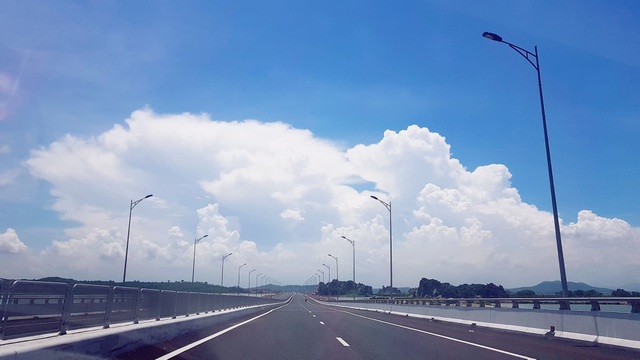 Ngắm cầu Bạch Đằng hơn 7.000 tỉ sắp hoàn thành - 6 Đường dẫn cơ bản đã hoàn thành