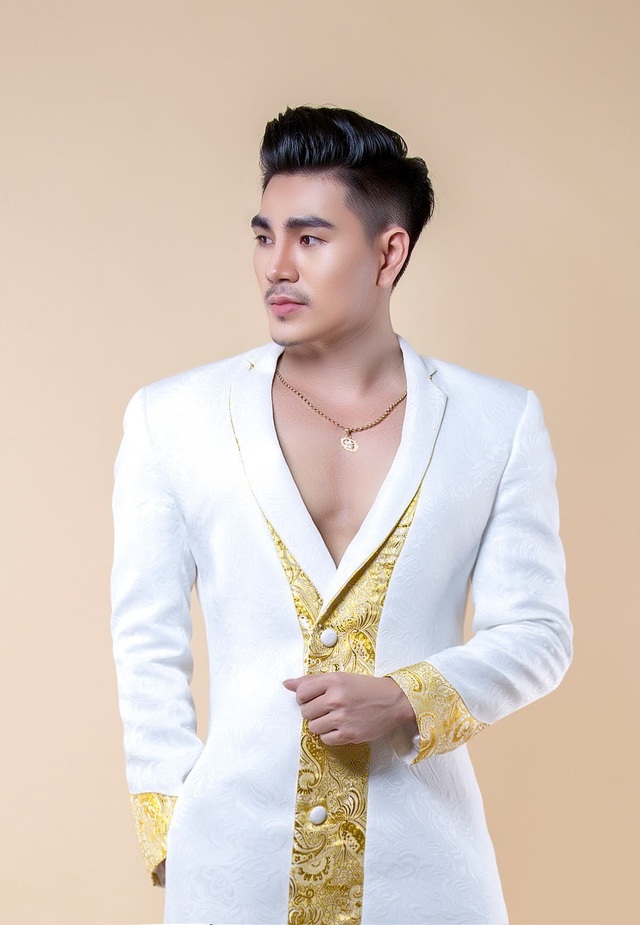 Hoàng Gia Lâm: "Sau đăng quang tôi từng bị khủng bố tinh thần" - 4 Hoàng Gia Lâm: "Sau đăng quang tôi từng bị khủng bố tinh thần" - 4